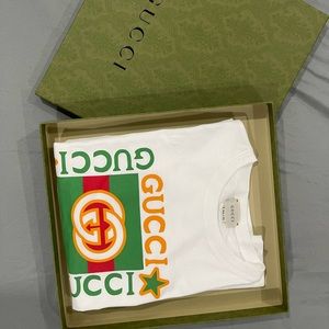 Authentic GUCCI t-shirt NWT (size 10 youth)